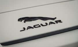 2022-Jaguar-F-Type-P450-77