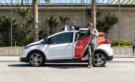 gm-cruise-driverless-taxi (1)