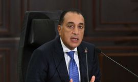 رئيس مجلس الوزراء