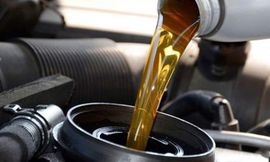 زيوت محركات السيارات