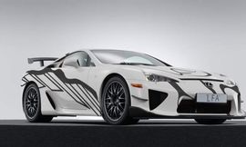Lexus-LFA-Art-Car-1-e1532521134650