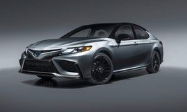 الكشف عن تويوتا كامري الجديدة موديل 2021 بخيار هجين للمحركات  3