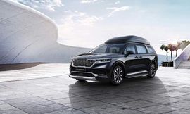 2022-Kia-Carnival-Hi-Limousine-1
