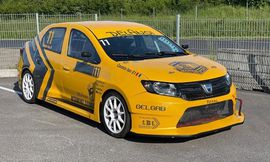 2020-Dacia-Logan-Racecar-1