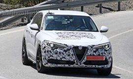 ألفا روميو ستيلفيو 2021