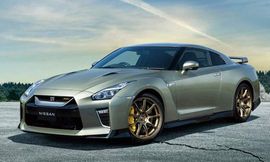 Nissan-GT-R_T-spec-2022-