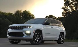 جيب تحدد موعد الكشف عن جراند شيروكي ذات الصفين