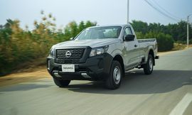 نيسان نافارا