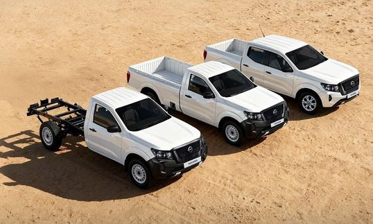 نيسان نافارا 1