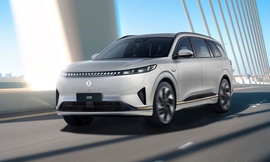 دونج فينج 008