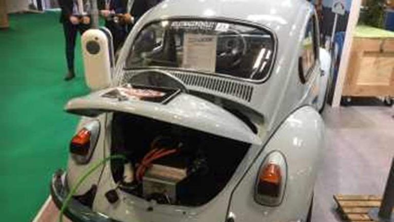 paris-electric-beetle-xlarge_trans_NvBQzQNjv4Bq_yinDx4FRR66WmBAJxdJbHk0qxYu8yMrXuuveWO9dmc