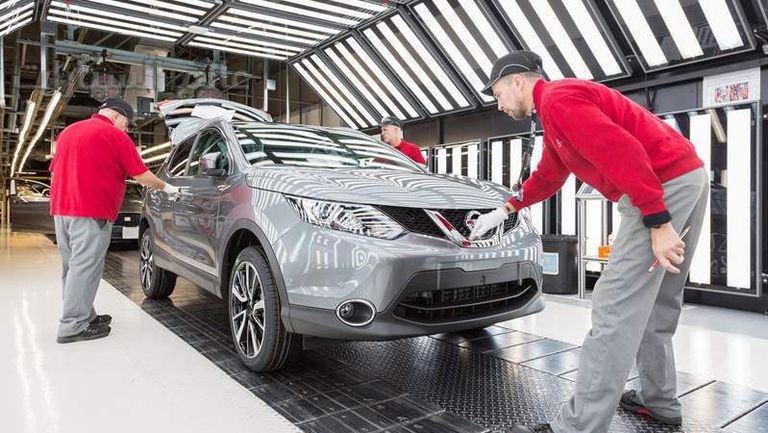 نيسان قاشقاى