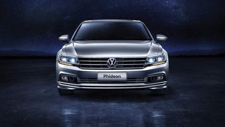 Volkswagen-PHIDEON-sedan-front