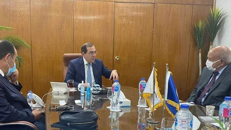 وزير البترول