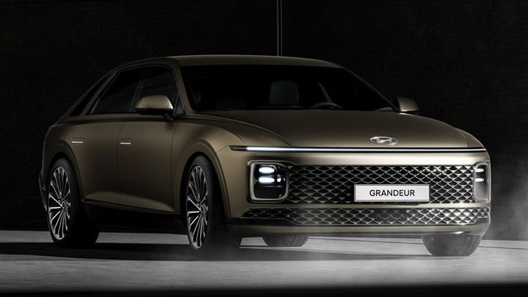 2023-Hyundai-Grandeur-8