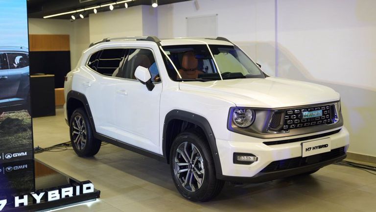 WhatsApp Image 2025-10-28 at 10.51.09 PM