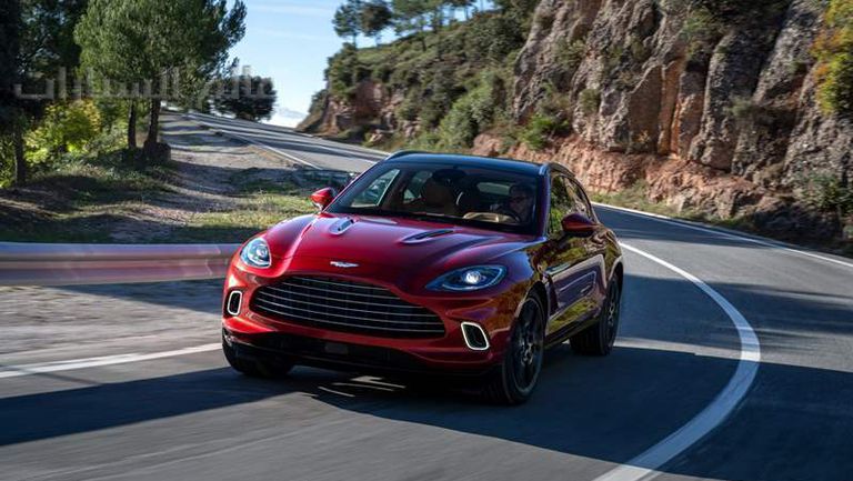 أستون مارتن DBX