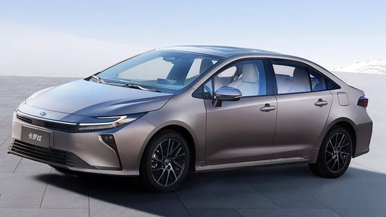 تويوتا كورولا فيس ليفت