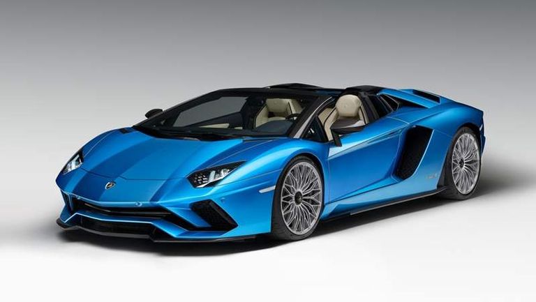 Lamborghini-Aventador_S_Roadster-2018-1024-01