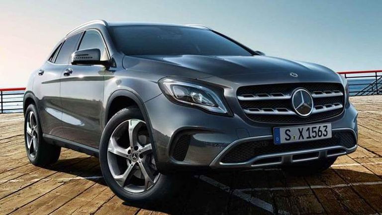 2017_cars_picture00032_HeroImageLarge