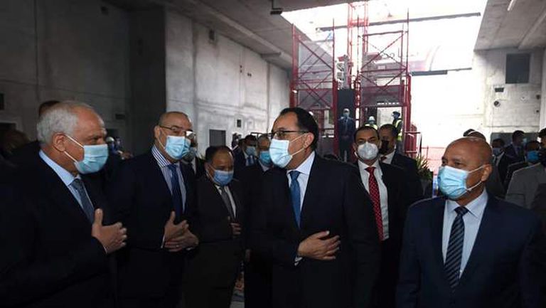 الخط الثالث للمترو 1