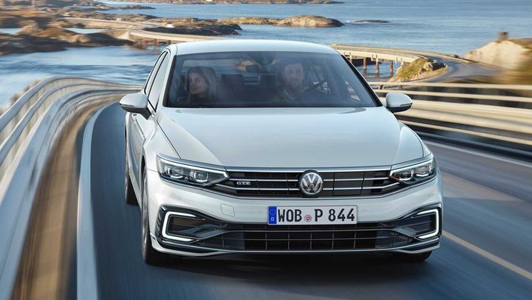 فولكس فاجن باسات