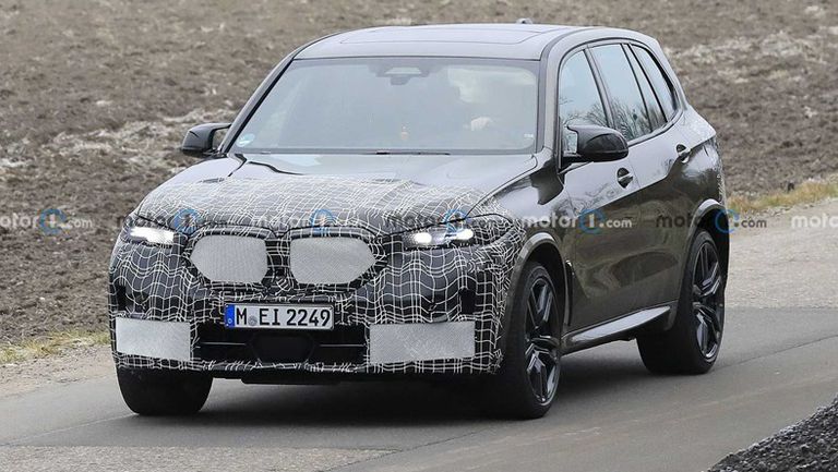 صور تجسسية للسيارة بي إم دبليو X5 M