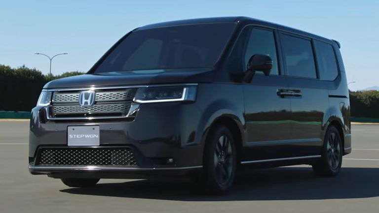 هوندا Step WGN