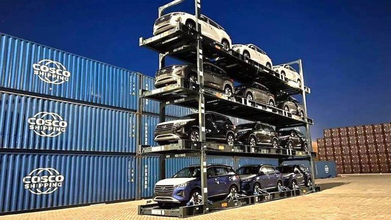 Cosco-car-stacker