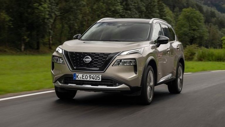 نيسان إكس تريل