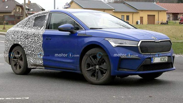 skoda-enyaq-gt-spy-photo (1)