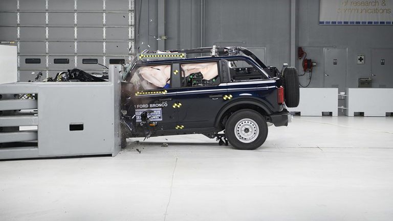 فورد برونكو تحصل علة تصنيف جيد في اختبار الاصطدام
