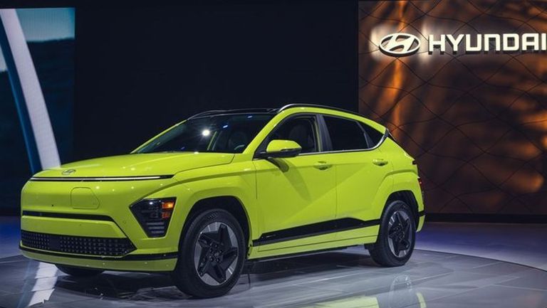 2024-hyundai-kona-electric-nyias-101-642d9f27712eb