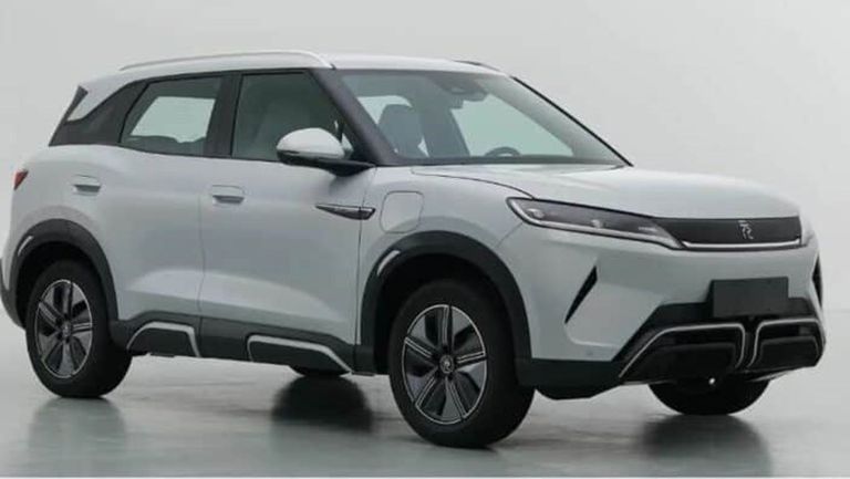 بي واي دي يوان أب