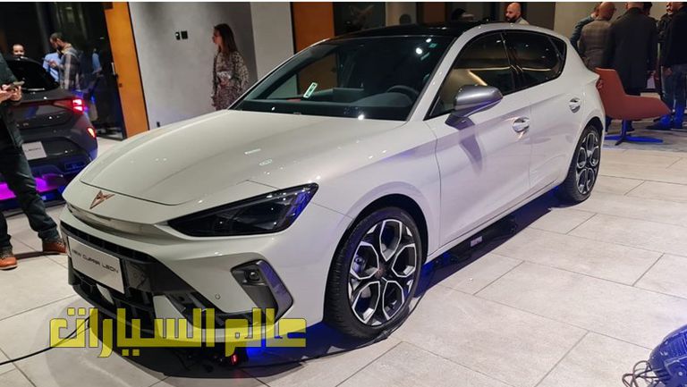 كوبرا ليون فيس ليفت 2025