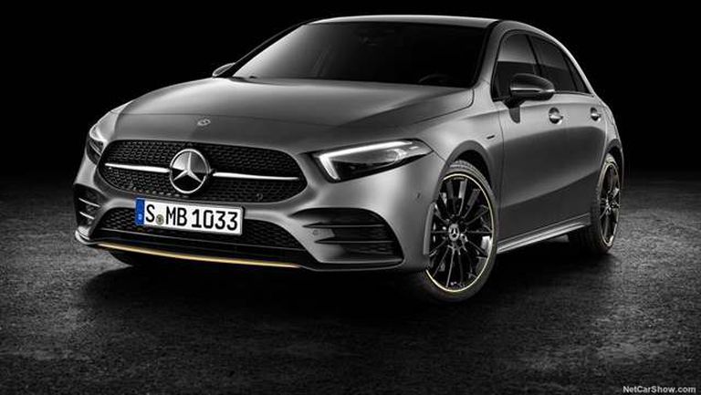 Mercedes-Benz-A-Class-2019-1024-26