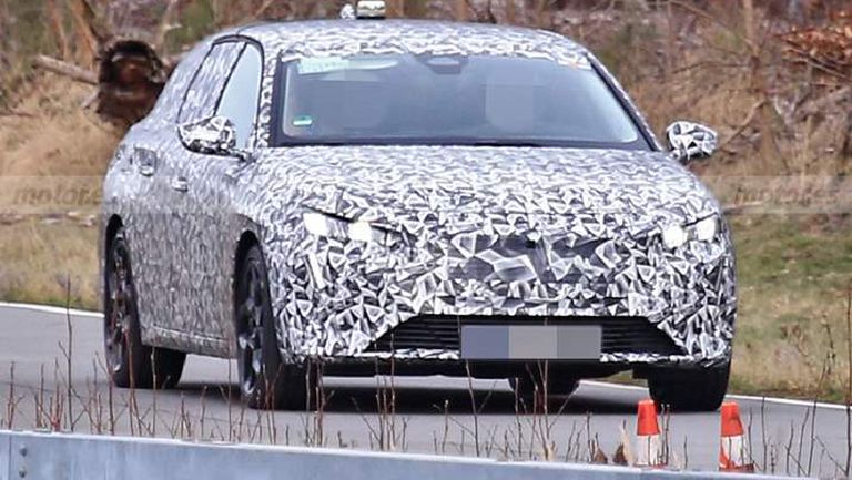 بيجو 308 SW - alam alsayarat (1)