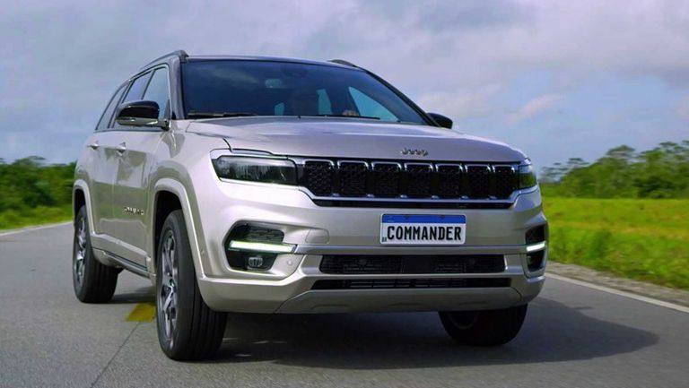 جيب كوماندر