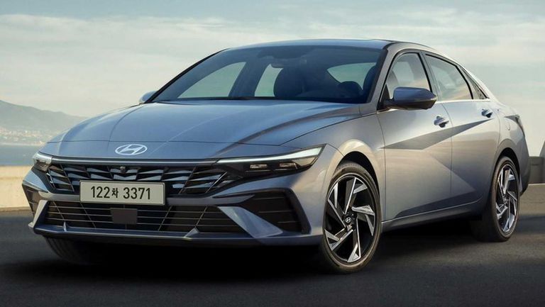 هيونداي إلنترا 2024