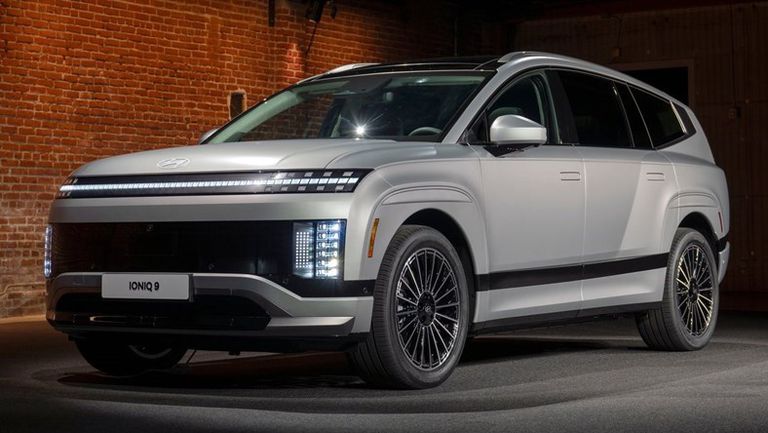 هيونداي أيونيك 9