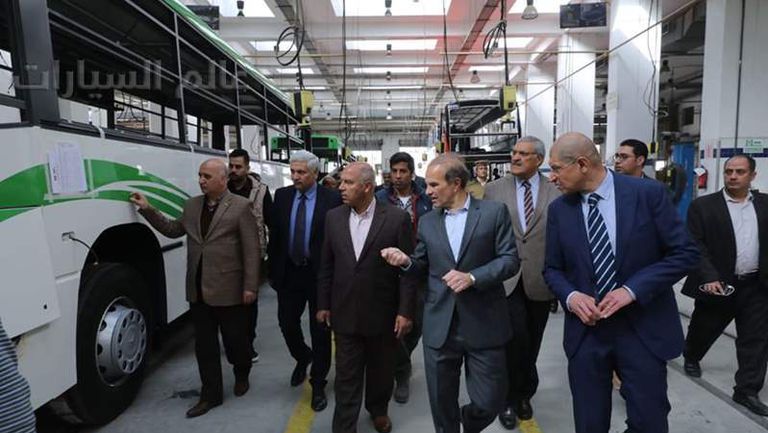 كامل الوزير يتفقد أتوبيسات صديقة للبيئة للعمل بالعاصمة الإدارية

