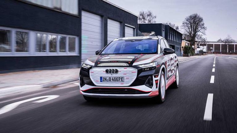 audi-q4-e-tron-prototype-exterior (1)