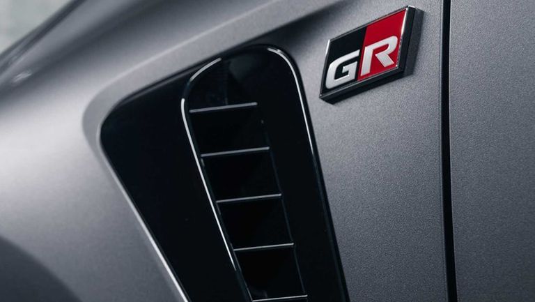 لقطة تشويقية للسيارة جي آر تويوتا