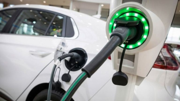 شحن_سيارات_كهربائية