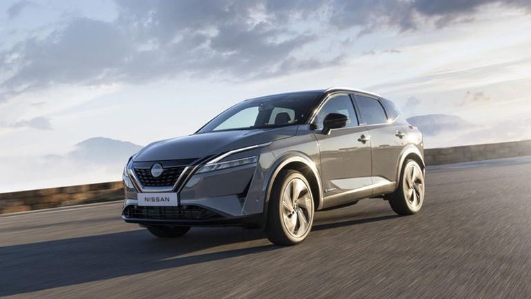 qashqai_e-power_ceramic_grey_dynamic_2