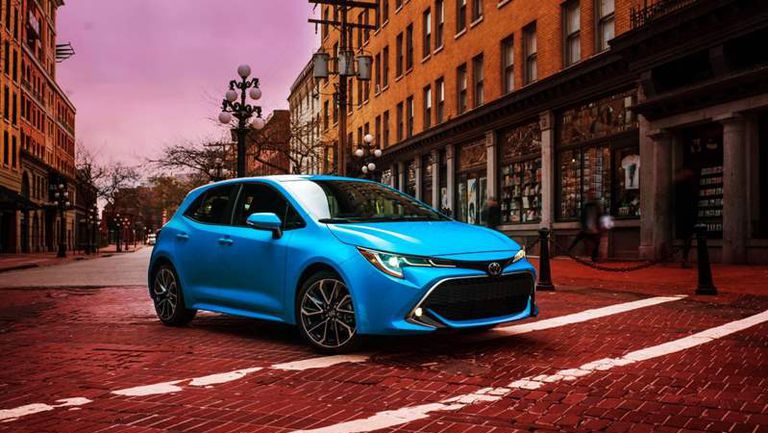 2019-Toyota-Corolla-Hatchback