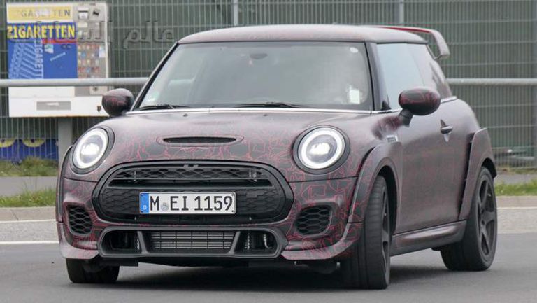 b5b732a4-mini-jcw-gp-01