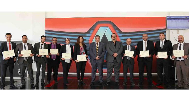 EIM تفوز بشهادة أفضل أداء فى استقصاء رأى عملاء رينو في الشرق الأوسط
