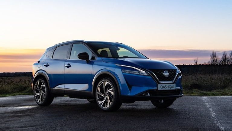 نيسان قاشقاي