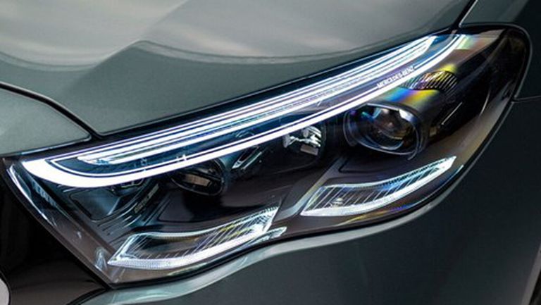 صور جديدة لسيارة مرسيدس إي كلاس 2024 الجديدة قبل الكشف الرسمي عنها  3